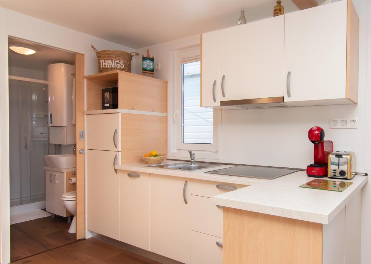Eldamar Floating House Portoroz Appartement Buitenkant foto